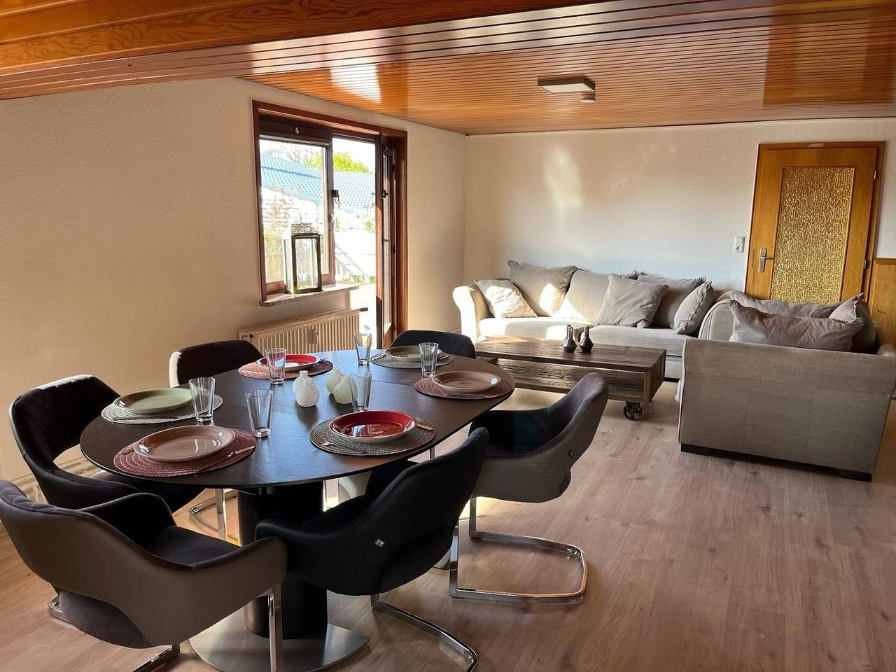 Herrliches Zweibett-Zimmer im Grünen in Schleswig-Holstein - ideal für Monteure, Gemeinschaftsbad (Zimmer Nr. 4) in Groß Vollstedt, Rendsburg-Eckernförde