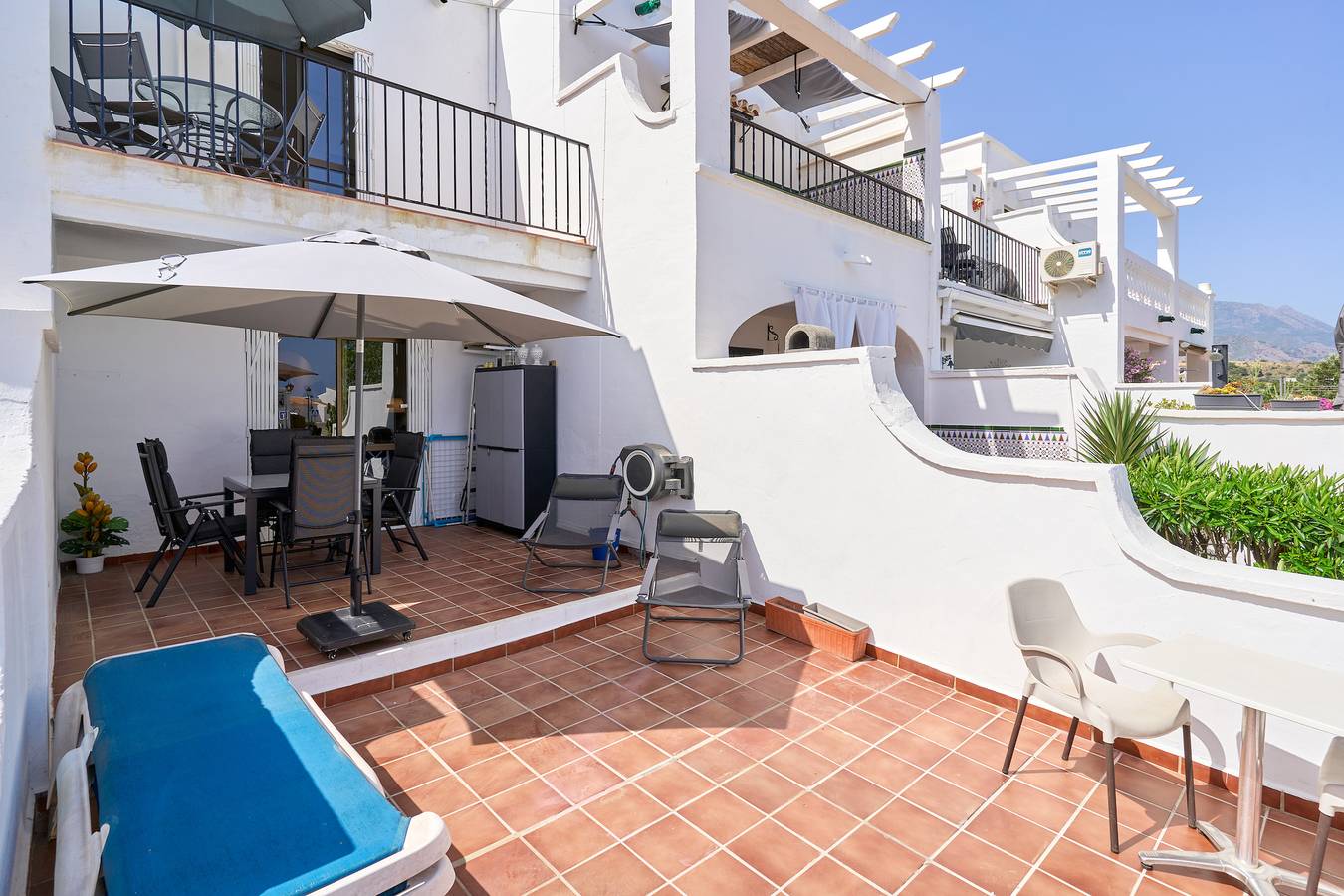 Vakantiehuis 'Casa Andalusia' met Uitzicht op Zee, Wi-Fi en Airconditioning in Verstedelijking Tropicana, Nerja