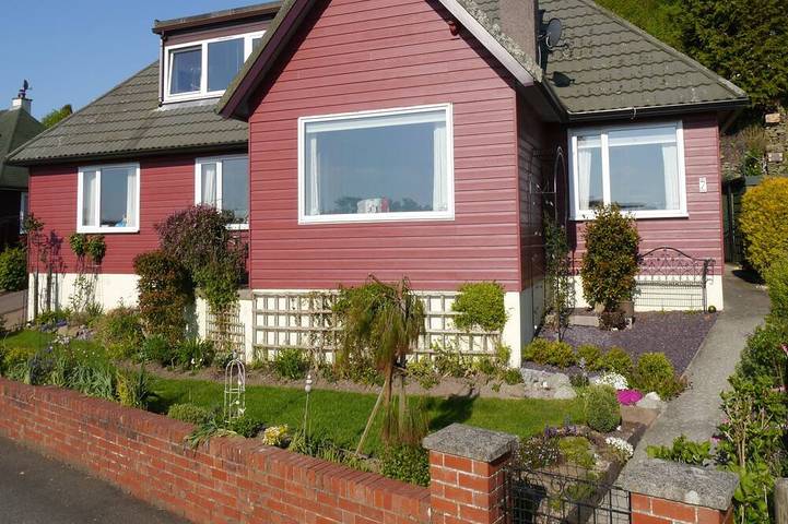 Cottage for 10 people, with garden, with pets in Kirkcudbright