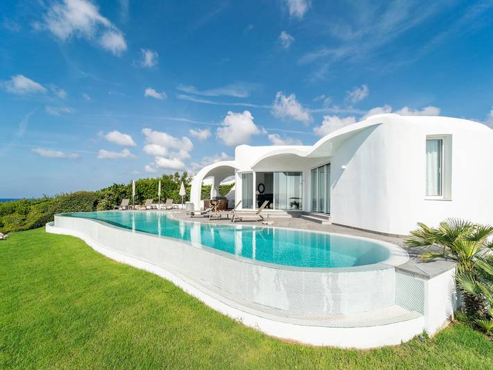 Chalet para 12 personas, con piscina y jardín en Sant Lluís