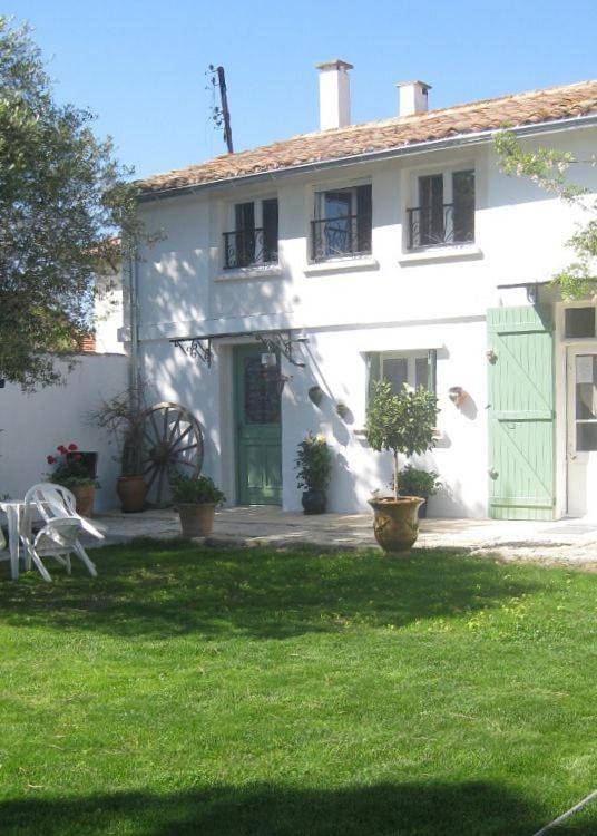 Maison d’hôte pour 2 personnes, avec sauna et vue ainsi que piscine et jardin à Saint-Laurent-d'Aigouze - 2
