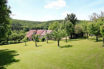 Gîte pour 3 personnes, avec jardin et terrasse dans Yonne