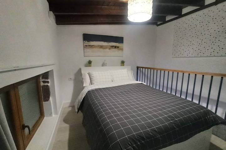 Lodging with spa. Sea/mountain views.15 minutes from Socorro beach. in Realejo Alto, Los Realejos
