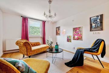 Villa für 25 Personen, mit Balkon und Whirlpool sowie Garten in Loreley