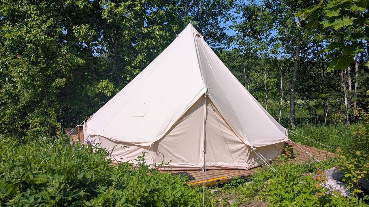 Tent in Taipalsaari, Karelia del Sur