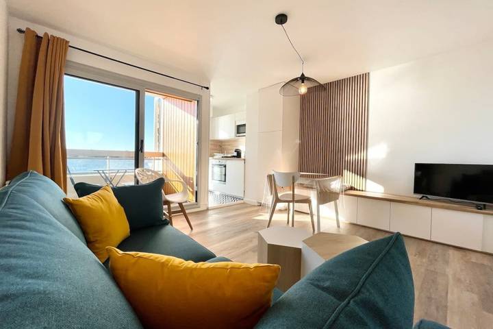 Appartement entier, Pieds Dans L'Eau T2 Archi Cosy - Vue mer 180 in Plage de Port Fontaine-Lomener, Ploemeur
