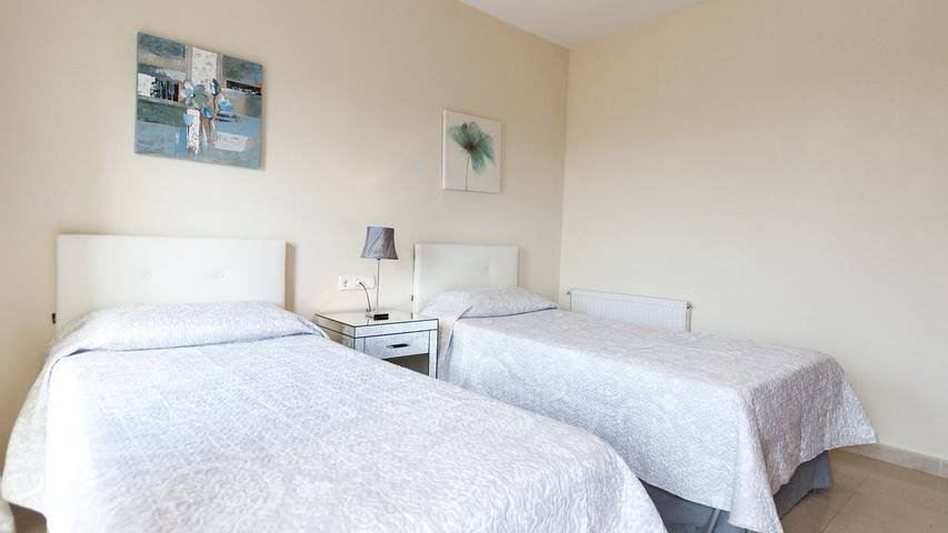 Ferienhaus für 9 Personen, mit Garten und Pool sowie Whirlpool in Palau-saverdera - 4