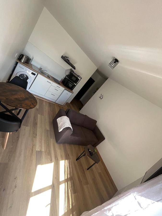 Appartement entier, One-Bedroom Apartment in La Voulte-sur-Rhône, Privas (arrondissement)
