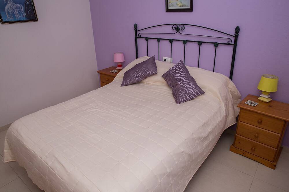 Entire apartment, 2 Bedroom, 2 Bathroom Front Line Apartment in Ventanicas-El Cantal, Mojácar