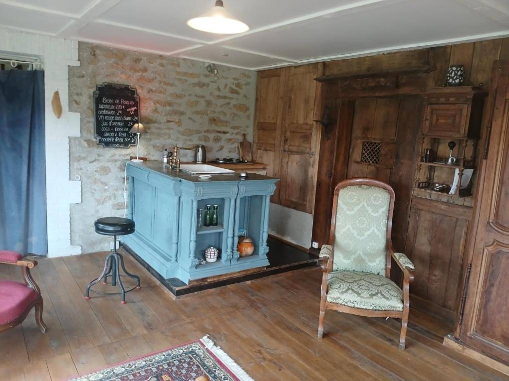 Appartement entier, Charme en pleine nature in Thauron, Région de Guéret