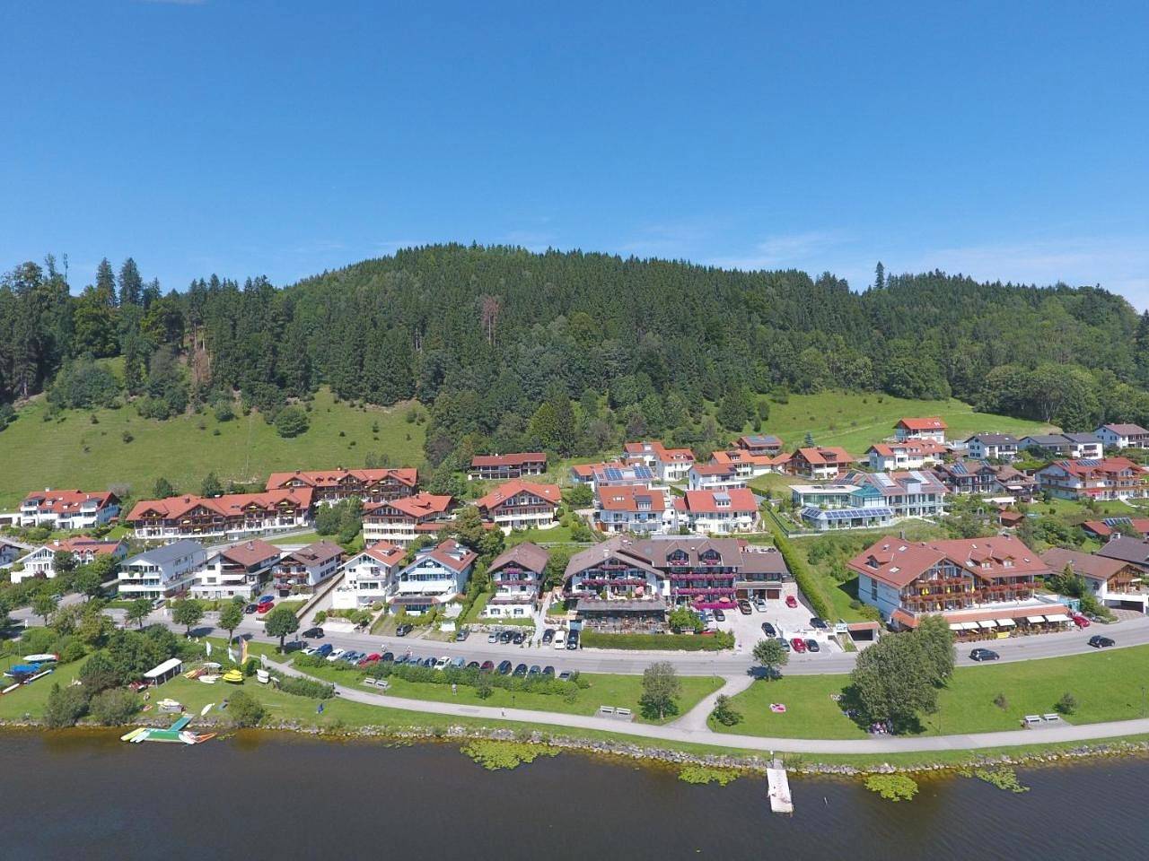 Ganze Wohnung, Apartment - Split Level in Hopfen am See, Bayerisch Schwaben