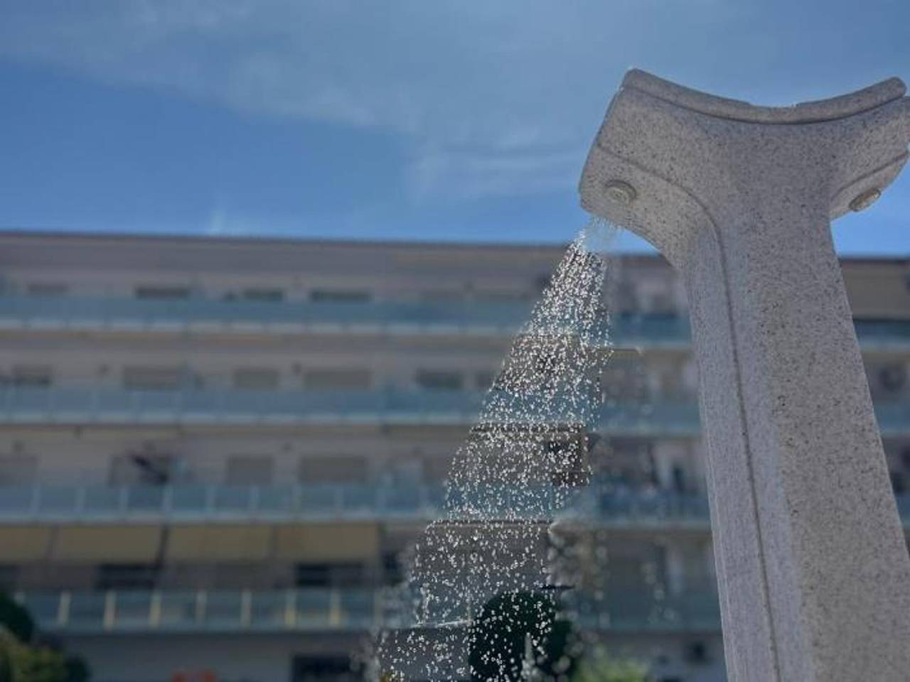 Entire apartment, Apartment in Blanes, near the beach, for 4/6 people with pool in Els Pins Blanes, Blanes