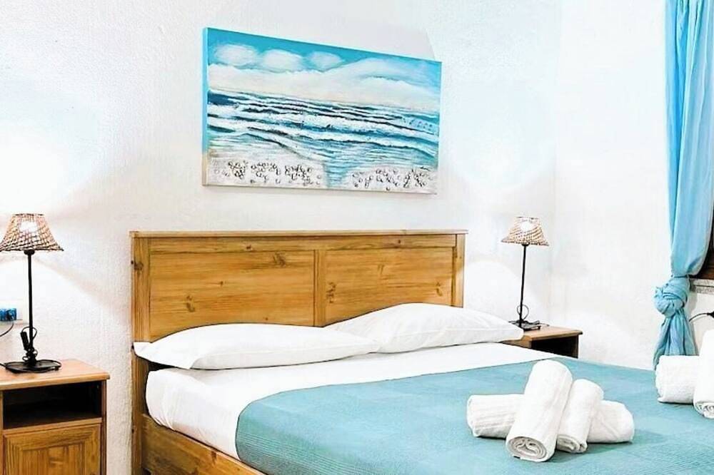 Lovely Villa with Pool in Ogliastra. Seaside Residence. Great for Families! in Abba Urci, Tertenia