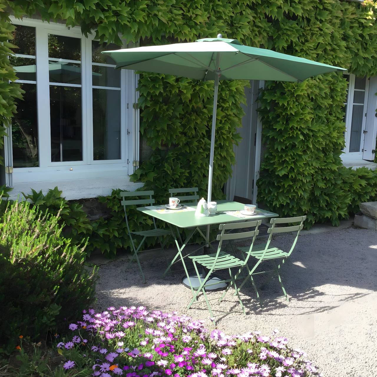 Casa de vacaciones «Cottage Au Petit Bonheur» con terraza, jardín privado y Wi-Fi in Plouha, Côte de Goëlo