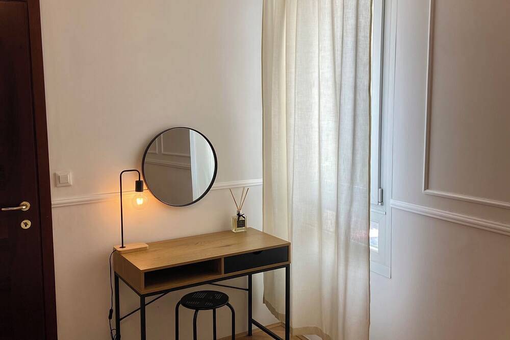 Appartamento intero, City center Suite with private garage parking in Spalato, Regione spalatino-dalmata