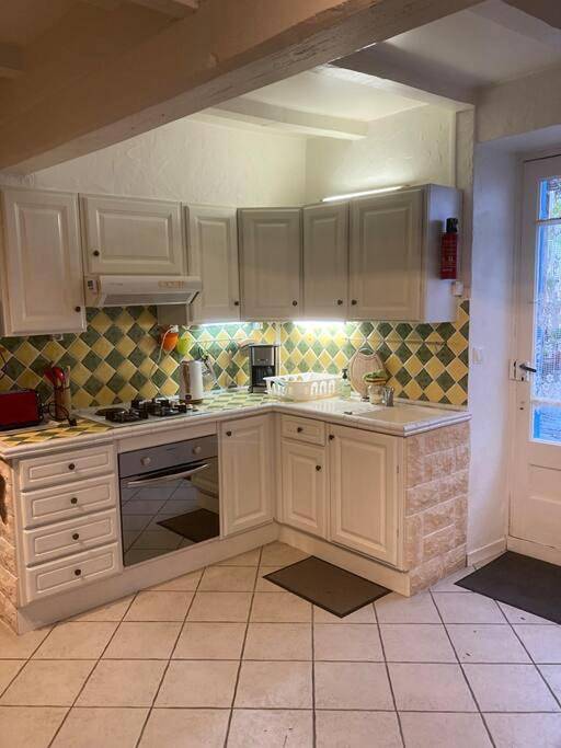 Location de vacances pour 6 personnes, avec terrasse à Mortagne-sur-Gironde - 3