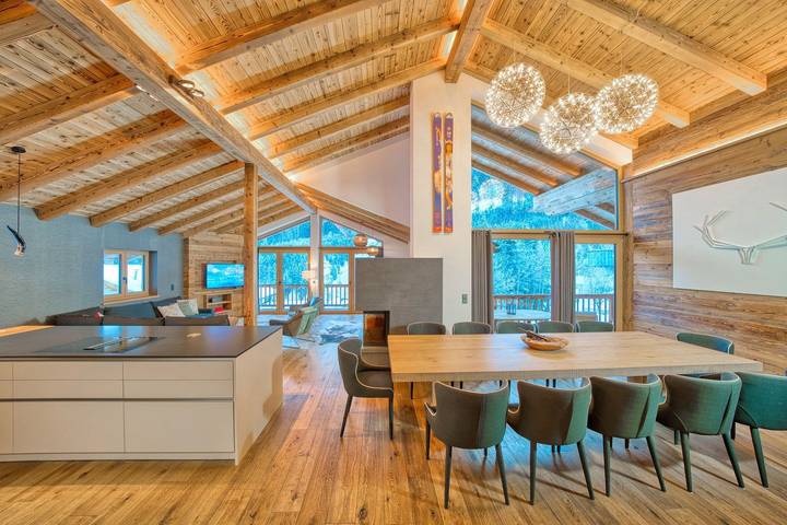 Location de vacances pour 12 personnes, avec jacuzzi ainsi que jardin et sauna à Zell am See - 3