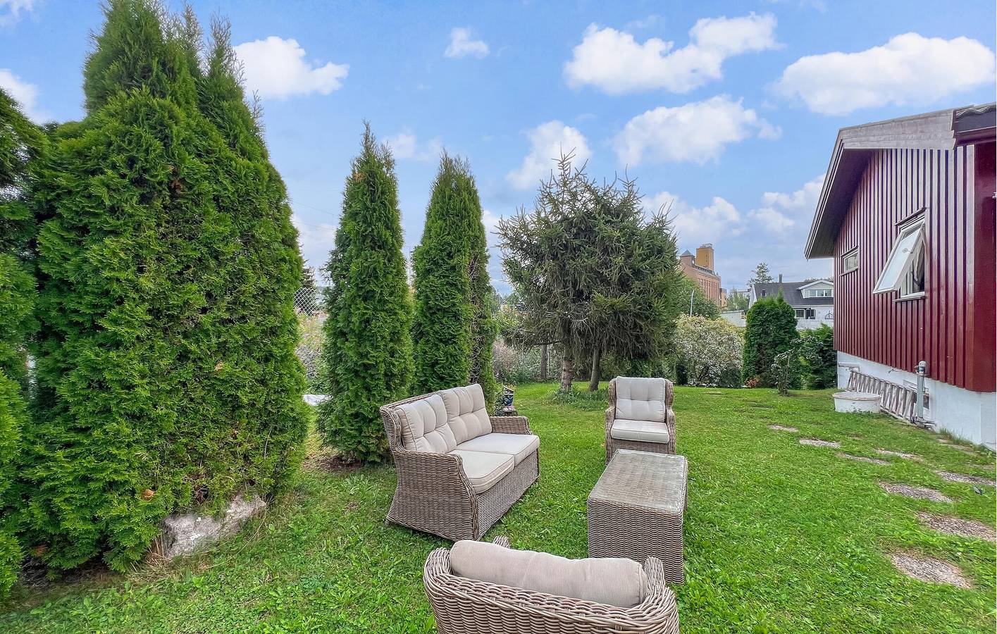 Hus för 6 Personer med trädgård in Hámar