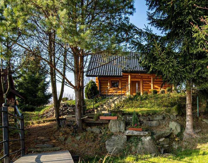 Dom dla 8 osób, z widok i ogród oraz widok na jezioro w Laskowa - Kamionna