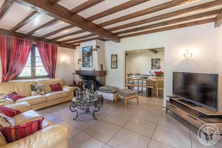 Gîte pour 12 personnes, avec jardin et terrasse à Cauterets - 2