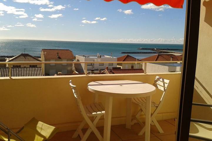Gîte pour 3 personnes, avec terrasse dans Office de Tourisme de Mauguio Carnon - 2