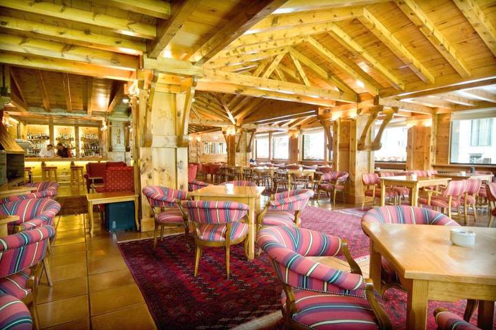 Hôtel pour 2 personnes, avec sauna et piscine ainsi que vue et jardin, animaux acceptés dans La Massana - 4