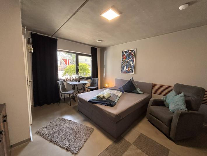 Ganze Ferienwohnung, Studio, Dusche, Wc in Püttlingen, Saarbrücken & Umgebung