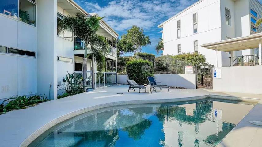 Apartamento de vacaciones para 9 personas, con vistas además de piscina y balcón - 1