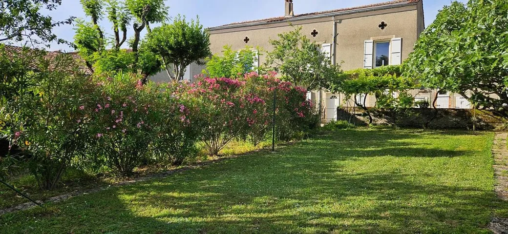 Ferienhaus für 10 Personen, mit Garten und Ausblick - 1
