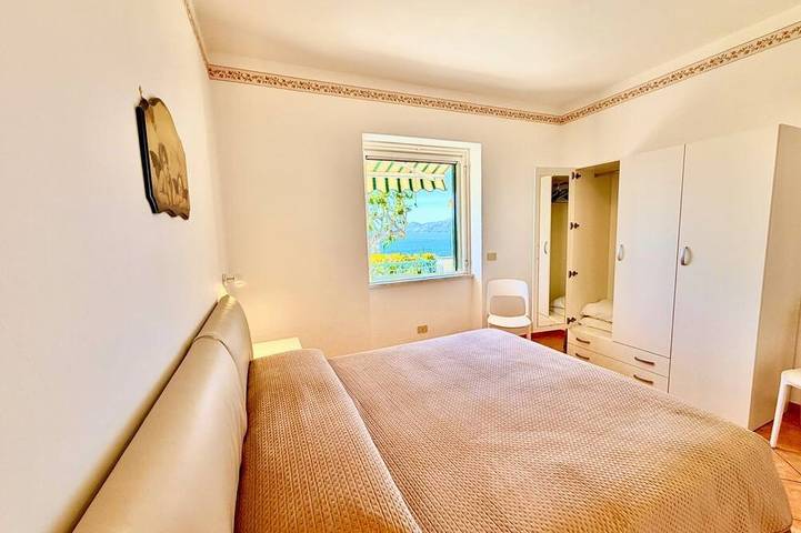 Entire apartment, Tramonto Praiano centre village in Vettica Maggiore, Praiano