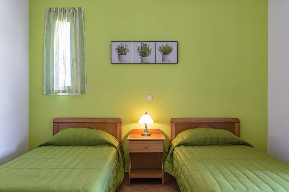 Mouzakis Villa (Red Villa) in Samos