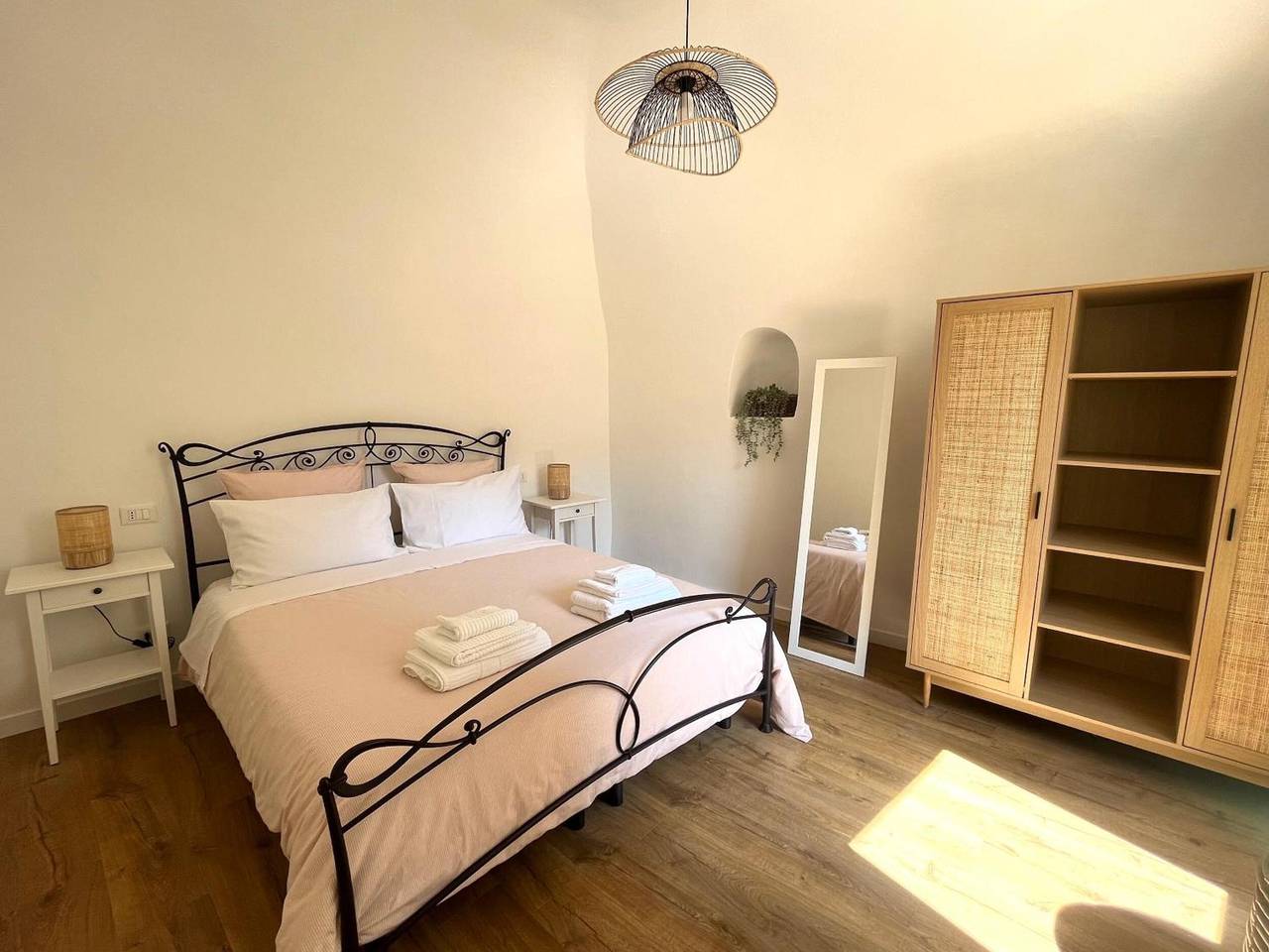 Ganze Wohnung, Apartment „Da I Ciarui Casa Vacanze“ mit Wlan in Dolceacqua, Ligurische Alpen