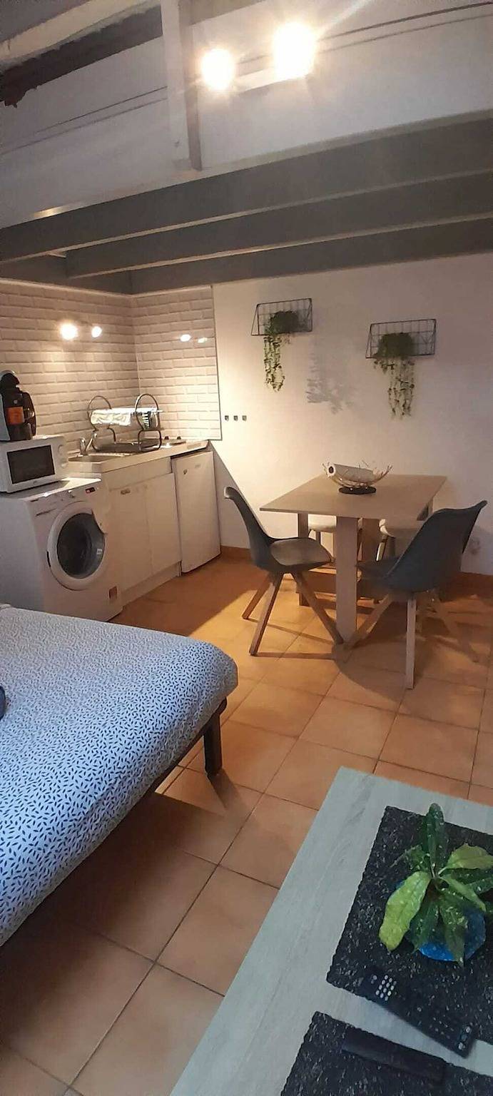 Ganze Wohnung, Gemütliches Apartment in Amiens mit Garten in Amiens, Amiens und Umgebung