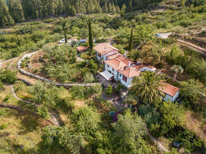 Casa rural para 6 personas, con piscina además de jacuzzi y jardín en Garafía - 2