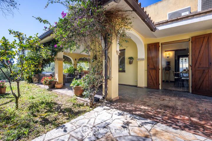 Villa pour 6 personnes, avec balcon et jardin à Villasimius - 4