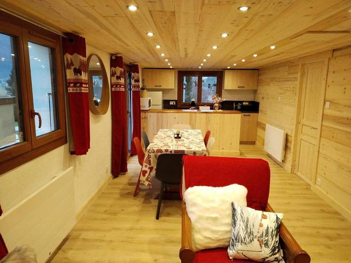 Location de vacances pour 5 personnes, avec vue et jardin à Autrans