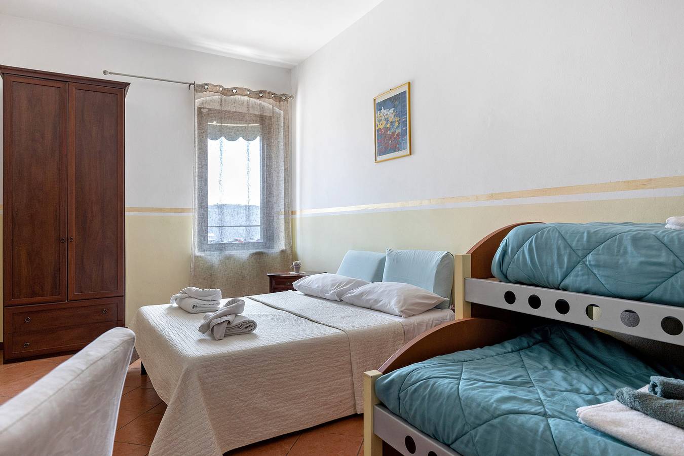 Chambre 'Family Locanda 7 Camini' avec Wi-Fi et climatisation in San Giovanni Lupatoto, Province de Vérone