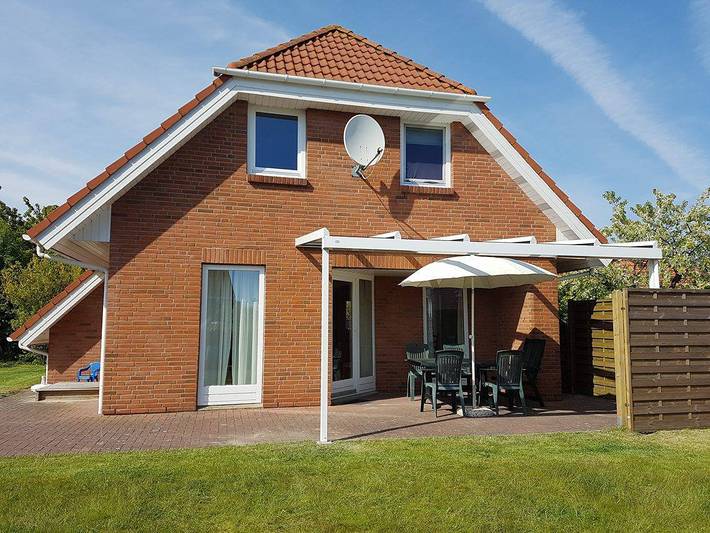 Ferienhaus für 7 Personen, mit Terrasse und Garten sowie Sauna in Burgstaaken