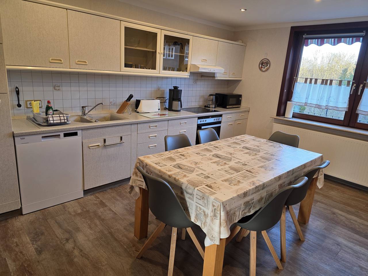 Apartamento vacacional entero, Ederseeglück - Fewo 1 **** in Bringhausen, Edertal