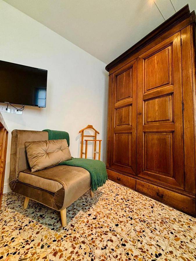 Gîte pour 2 personnes, avec terrasse à Suse - 4