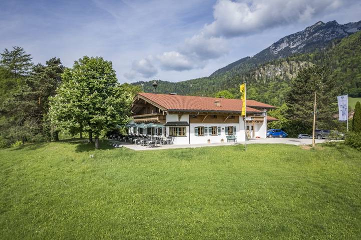 Hütte für 4 Personen, mit Balkon und Garten im Berchtesgadener Land