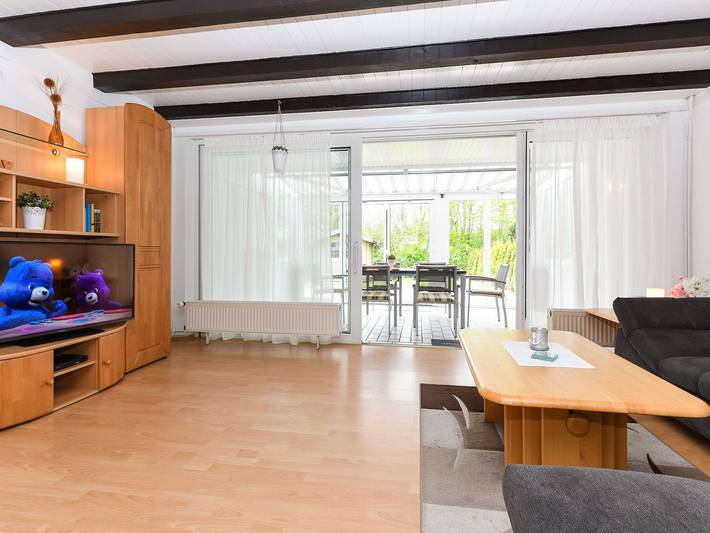 Ferienhaus für 6 Personen, mit Terrasse und Garten in Bensersiel - 2