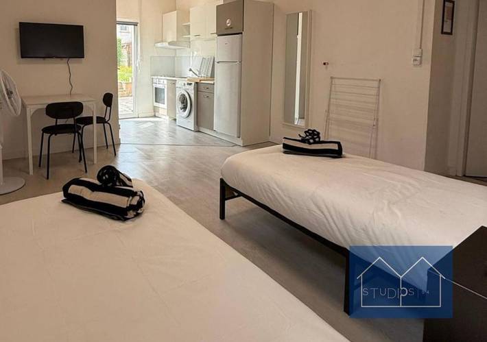 Gîte pour 2 personnes, avec vue et jardin à Hameau - 4