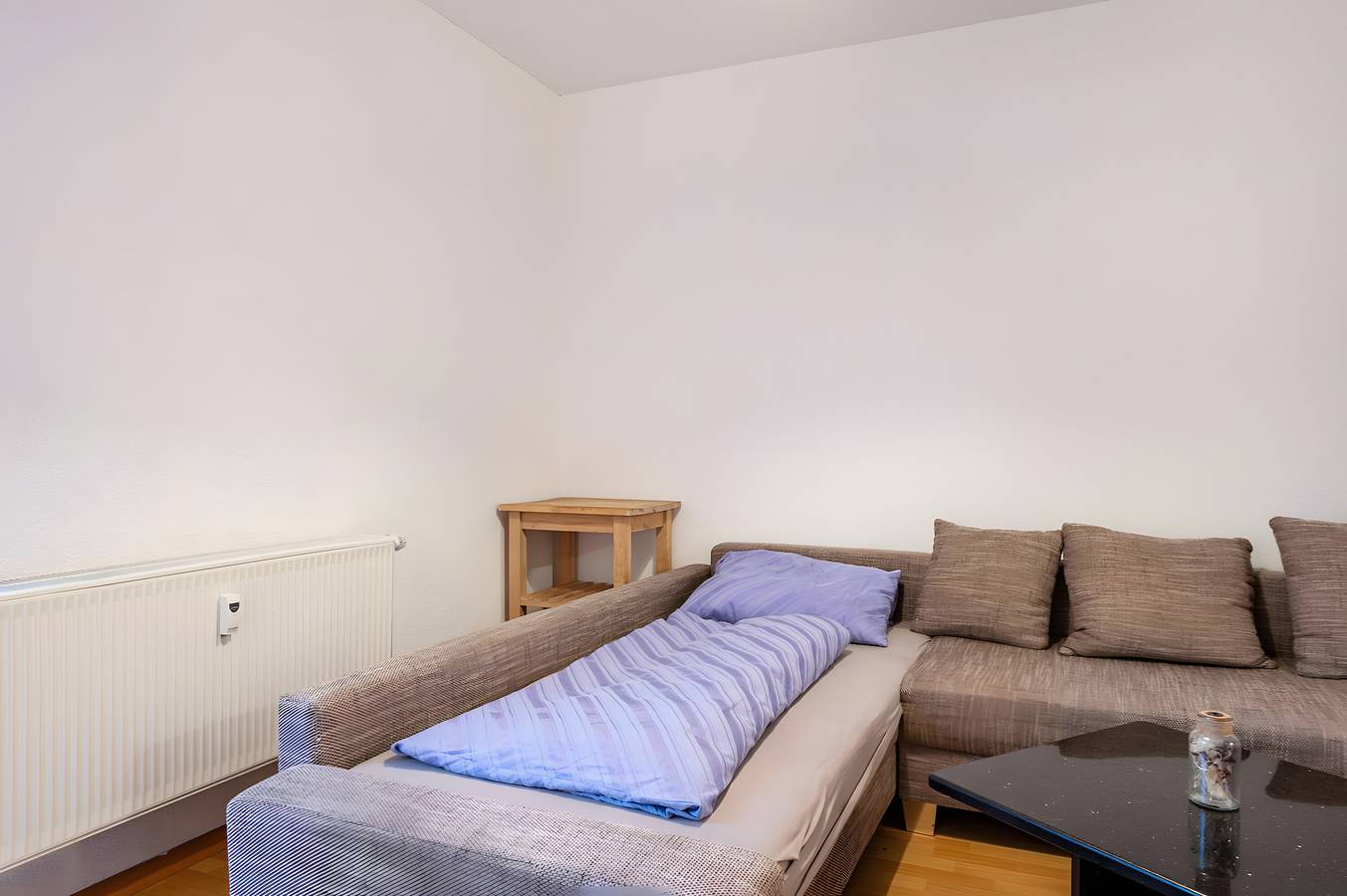 Hel lejlighed, Apartment 'Haus Castellblick' with Mountain View, Private Terrace and Wi-Fi in Ballrechten-Dottingen, Syd-Sorteskoven