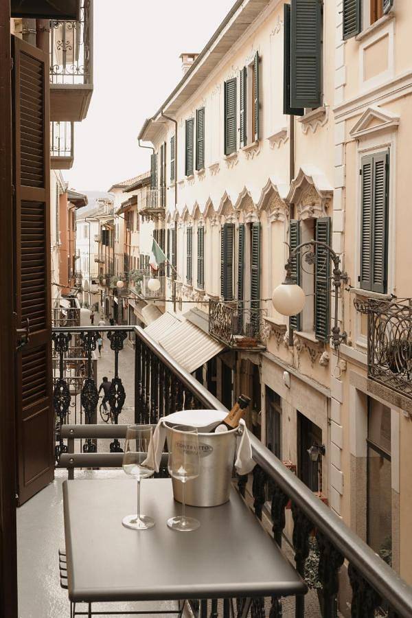 Caffè delle Rose Les Chambres in Verbania, Comune di Verbania