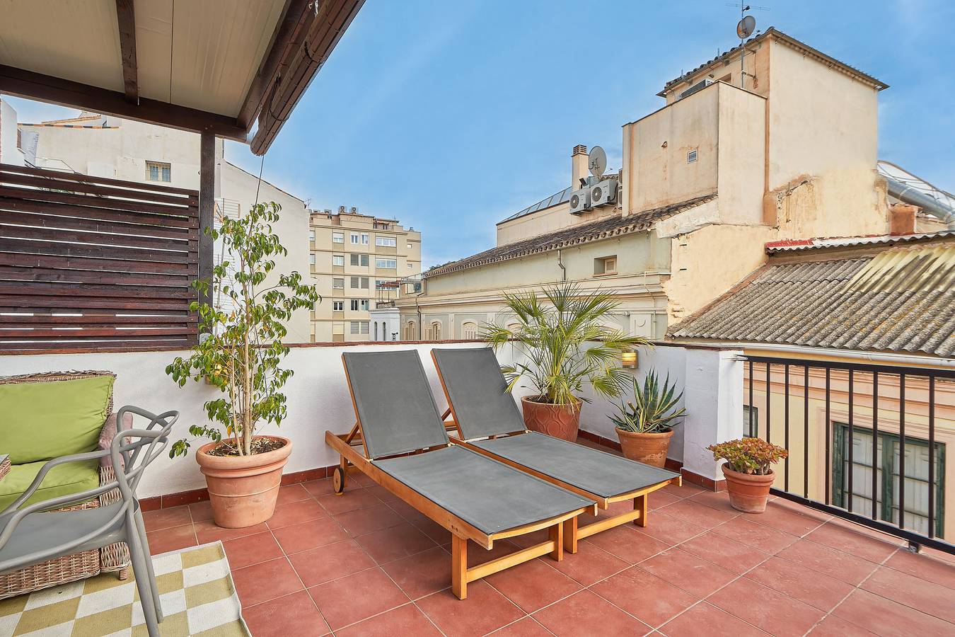 Entire apartment, Siglo - Holiday penthouse in Malaga in Malaga Centro Historico, Malaga