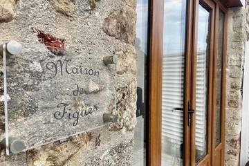 Gîte pour 6 personnes, avec jardin à Le Bernard