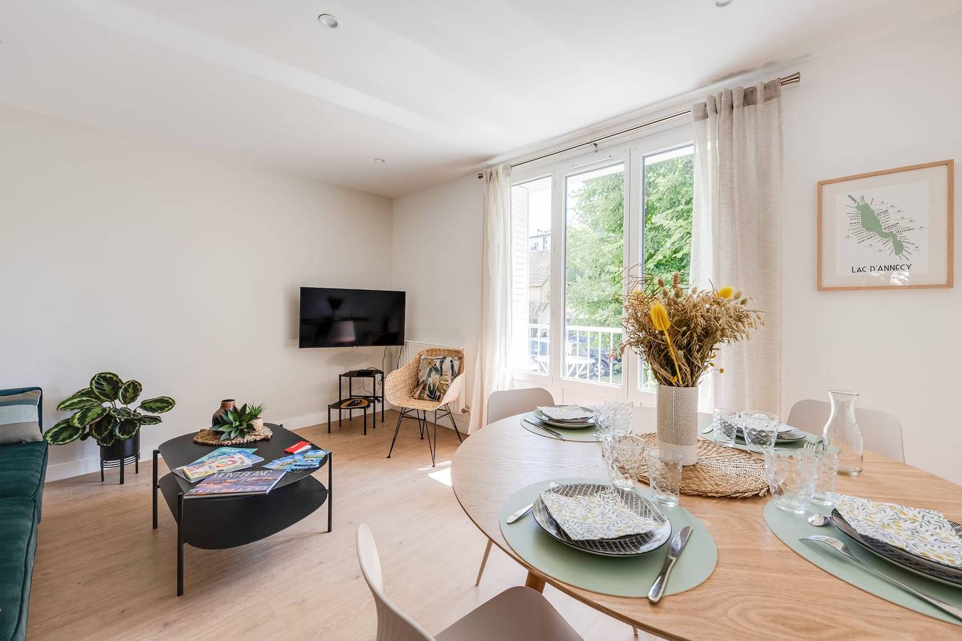 Entire apartment, L'Annexe du 43 - Beautiful T3 for 4 people with balcony in Annecy, Annecy (commune)