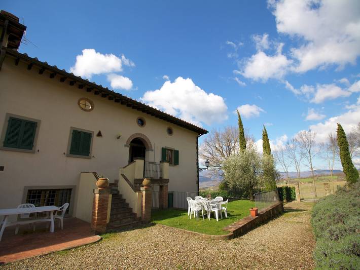 Agriturismo per 4 persone, con Balcone/Terrazza e Terrazza nonché Giardino e Piscina a Bagno di Romagna