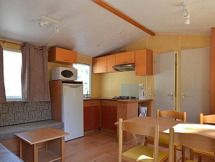 Camping Coeur d'Ardèche - Mobilhome 7 personnes - Mobil-home 5/7 places. Tv 5/7 pers in Saint-Vincent-de-Durfort, Parc naturel régional des Monts d'Ardèche
